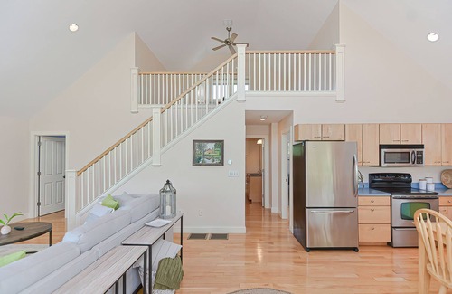 Newbury House | Lofty Views: The best of Plum Island at your doorstep.