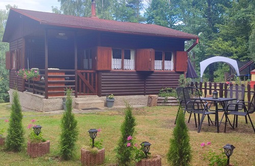 Zeliv Cabin | Log Cabin 1, Sleeps 2+1, Great Views, Pet Friendly, Lake, Forest View, Dbl Bed