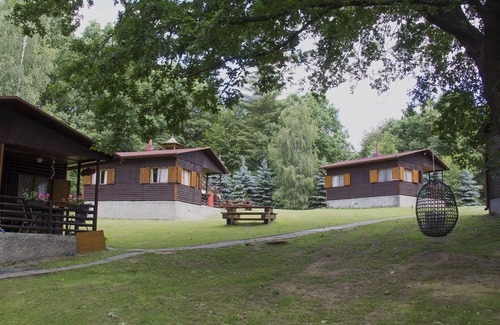 Zeliv Cabin | Log Cabin 1, Sleeps 2+1, Great Views, Pet Friendly, Lake, Forest View, Dbl Bed