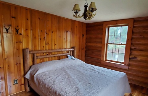 Wellston Cabin | Log Cabin in Jackson County Ohio