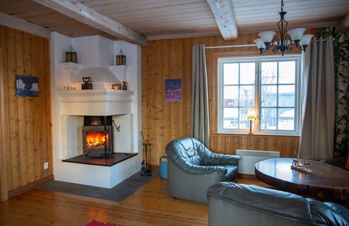 Gargnas House | Log cabin in the heart of Lapland