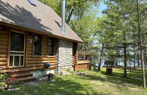LaPorte Cabin | Log Cabin on Garfield Lake near Walker MN
