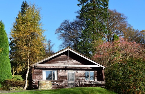 Callander Cabin | Log Cabin-Private Bathroom-Countryside View