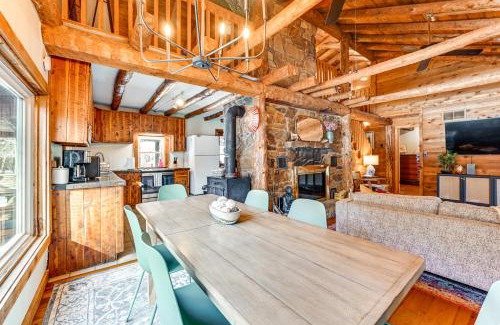 Maple Mount House | Log Cabin Retreat in Kentucky Fire Pit and Grill!