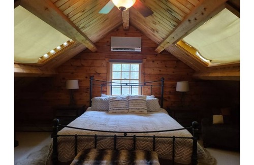 Narrowsburg Cabin | Log Cabin with Fireplace, Swimming Pond & Game Room, Close to Skiing