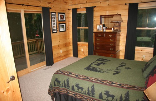 Huntingdon Cabin | Log Home on the Lake