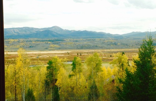 Moran House | Log Home with View of the Buffalo Valley, and All Season Activity Opportunities.