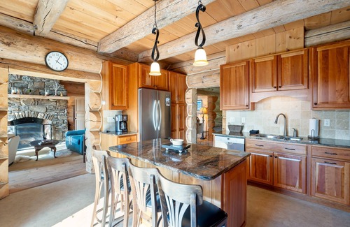 Hartland Four Corners House | Log manor on 65 private acres of land with entertaining amenities & hot tub