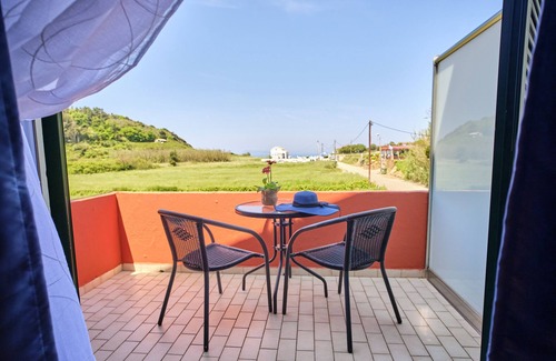 Peroulades Apartment | Logas Beach Studio 8 Corfu