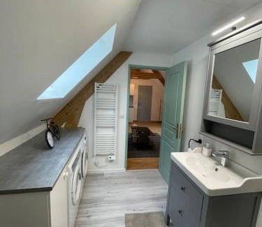 Plailly Apartment | Logement à 5 min du parc Astérix
