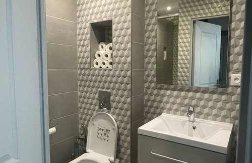 Vitrolles House | Logement Calme et Cocooning à 5 Minutes de Laéroport
