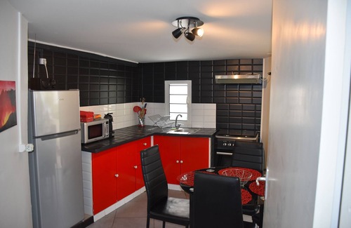 Le Portail Apartment | Logement Cocooning : Piton Saint-leu, Proche de la Plage