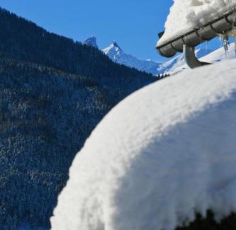 Saint-Michel-de-Maurienne House | Logement rénové avec vue panoramique