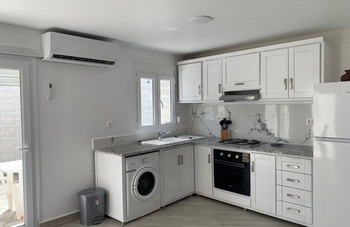 Tizi Ouzou Province Apartment | Logement Spacieux - Ait Chafaa Azeffoun