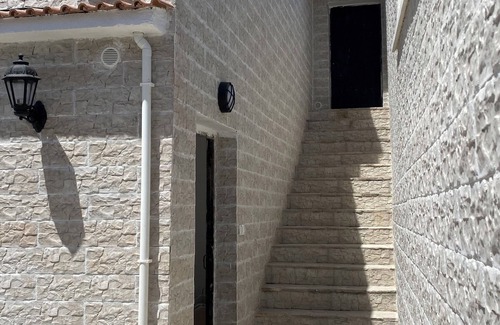 Tizi Ouzou Province Apartment | Logement Spacieux - Ait Chafaa Azeffoun