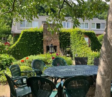 Rijkevorsel Bed & Breakfast | LOGIES Tuin der Zinnen