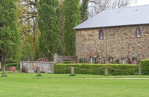 Val de Drome House | Logis à la Campagne, à 35 Minutes du Mont Saint Michel, des Plages du D Day.