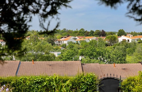 Saintes House | "Logis Debussy" - Saintes - Classé 3*