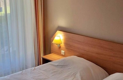 Cransac Hotel | Logis Hôtel du Parc