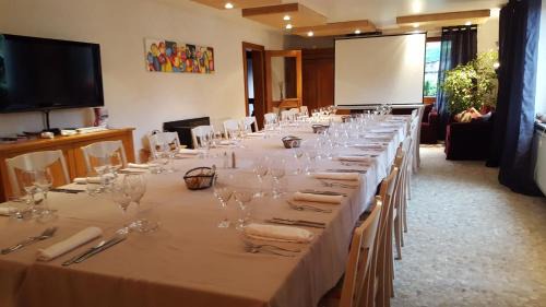 Le Menil Hotel | Logis Hotel Les Sapins
