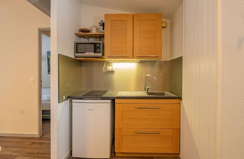 Chamonix City Centre Apartment | Lognan 6 - an apartment that sleeps 4 guests in 1 bedroom