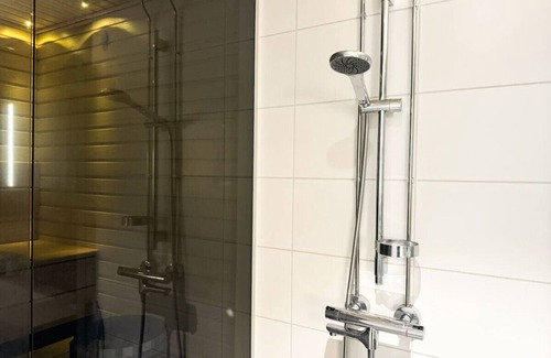 Rovaniemi Apartment | Loimu City Suite with Sauna by BookLapland