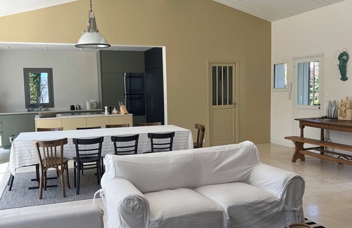 Loix House | LOIX - Beautiful house full of charm, contemporary decor, large garden