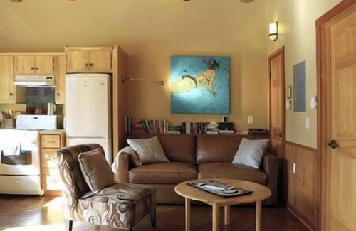 New Denver House | Loki's Cabin at Big Bay Stays