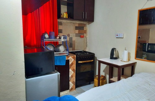Kidono Apartment | Lola's Nest - Free Secure Parking & Internet