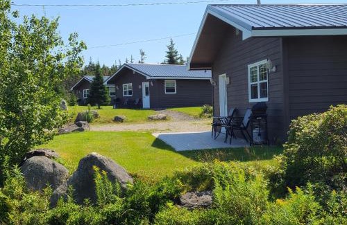 New Harbour Resort | Lonely Rock Seaside Bungalows