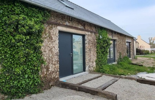 Prinquiau House | Longère en Pierre Avec Piscine Chauffée