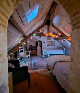 Ids-Saint-Roch Bed & Breakfast | Longère Typique — Charmante chambre d'Hôte