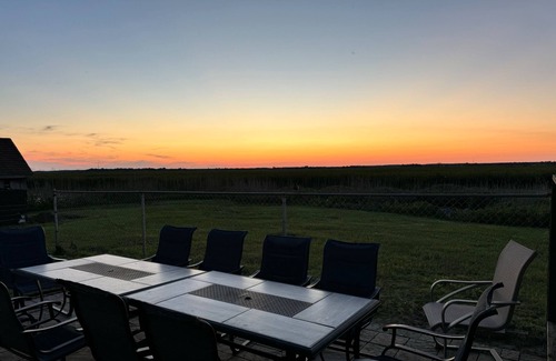Long Point House | LONG POINT - HERONS LANDING sleeps 8-12 beach/bird watch