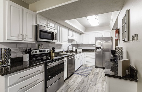 Ellendale Condo | Long-Term Stays - Germantown 2br/2ba
