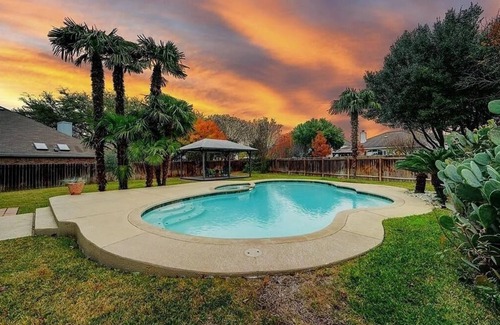 Meadows Of Brushy Creek House | Longhorn Escape w/Pool by StayLage