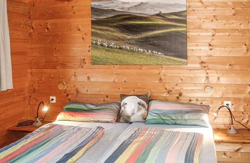 Hayingen House | Look forward to a relaxing vacation in nature in this cozy wooden house in the Lauterdörfle vacation