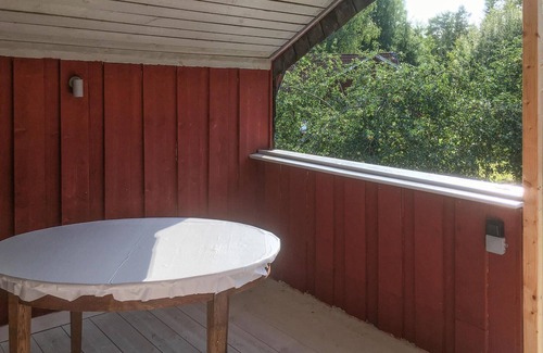 Markaryd Apartment | Look forward to a relaxing vacation close to nature in this cozy vacation apartment.