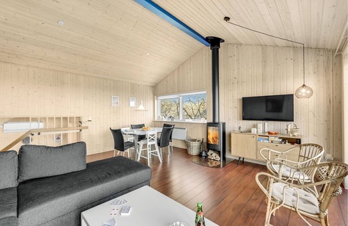 Remmer Strand House | Look forward to a relaxing vacation in this beautiful vacation home by the Limfjord.