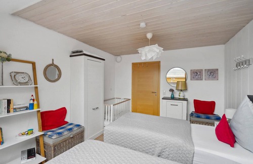 Hergatz Apartment | Look forward to a wonderful break from everyday life in this vacation apartment.
