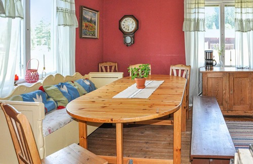 Malung-Salen Municipality House | Look forward to an active vacation close to nature in this beautifully situated vacation home.