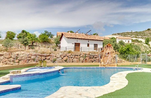 Arenas del Rey House | Look forward to a successful vacation Andalusia and in this beautiful vacation home with pool.