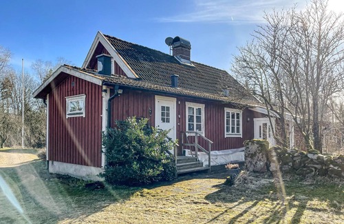 Markaryd Municipality House | Look forward to this wonderful holiday home with fantastic nature right on your doorstep.