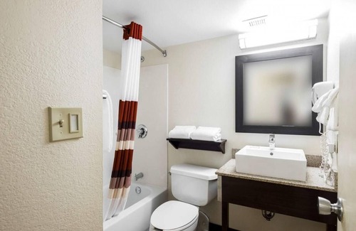 Downtown San Antonio Hotel | Look No Further, Close to Rivercenter Mall! Parking and Pet Friendly Property!