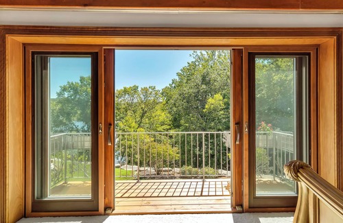 Blue Eye House | Look no further for your own private oasis on Table Rock Lake!