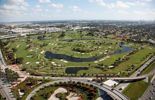 Ludlam House | Look No More! 4 Awesome Units, Free Breakfast, Short Drive to Magic City Casino!