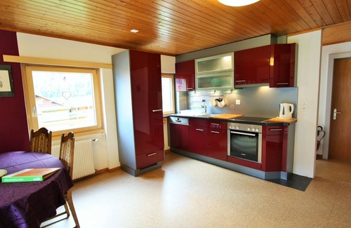 Naters Apartment | Looked after holiday house with a superb view concerning the Rhônedal.