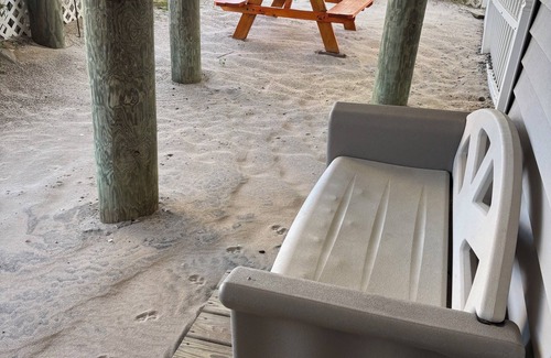 Delaware Beaches Apartment | Looking for a private beach with amazing sunsets and sunrises? Look no further!