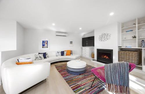 McCrae House | Lookout and Sea - Beachfront Bliss in McCrae