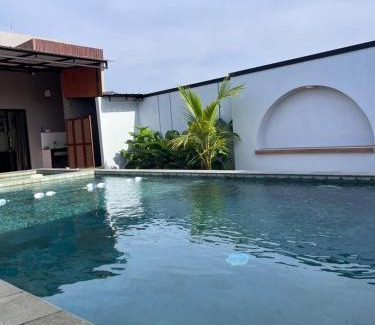 Sukoharjo Villa | Lora House