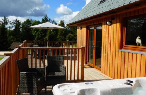 Newton Stewart House | Lord Galloway 32 with Hot Tub Newton Stewart